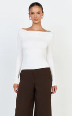 Tisdale Top - Boat Neck Long Sleeve Top in Cream