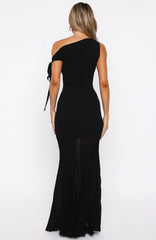 Accidentally In Love Maxi Dress Black