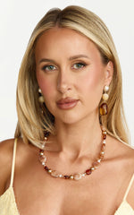 Nami Necklace - Pendant Necklace in Torte/Gold